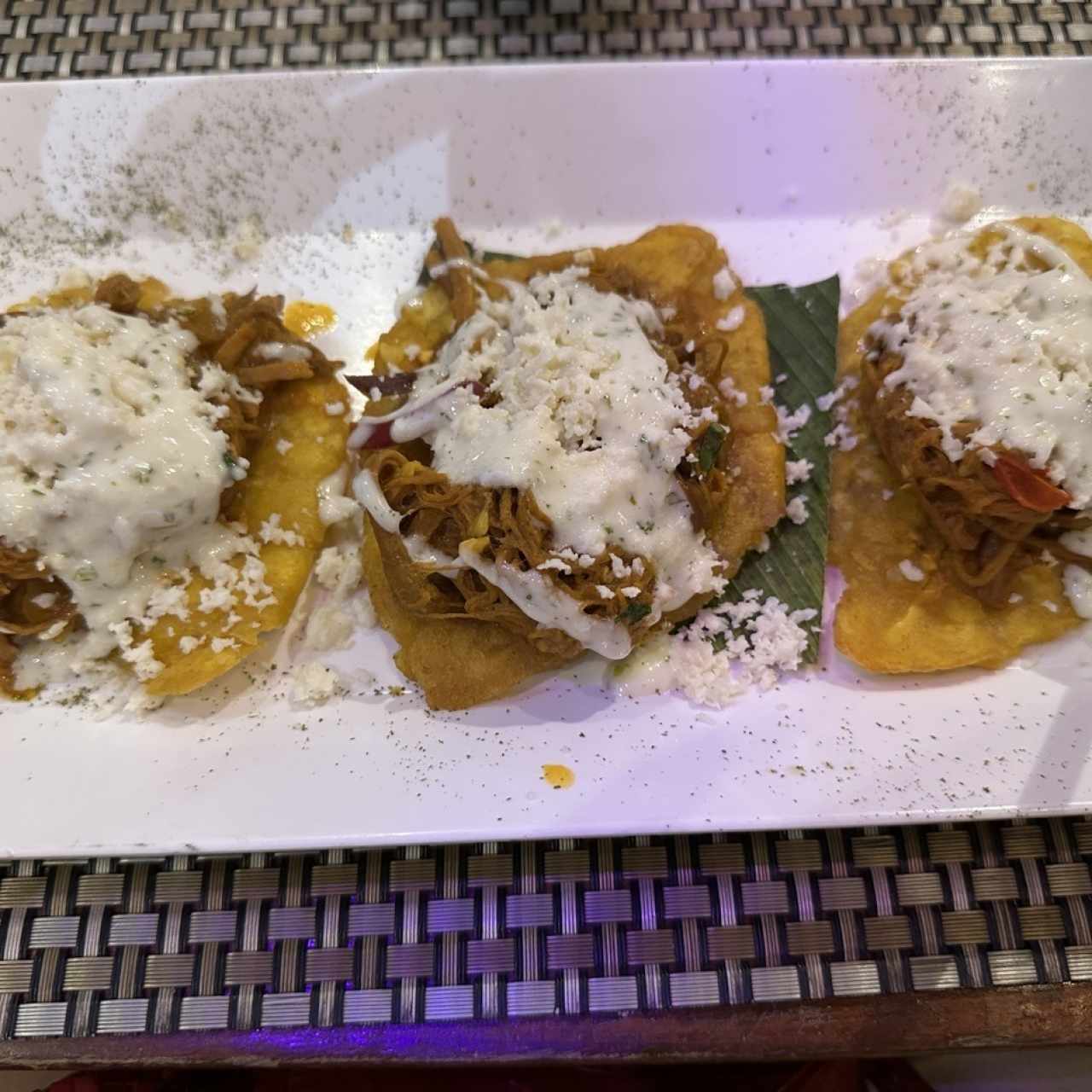Patacones relleno de ropa vieja 