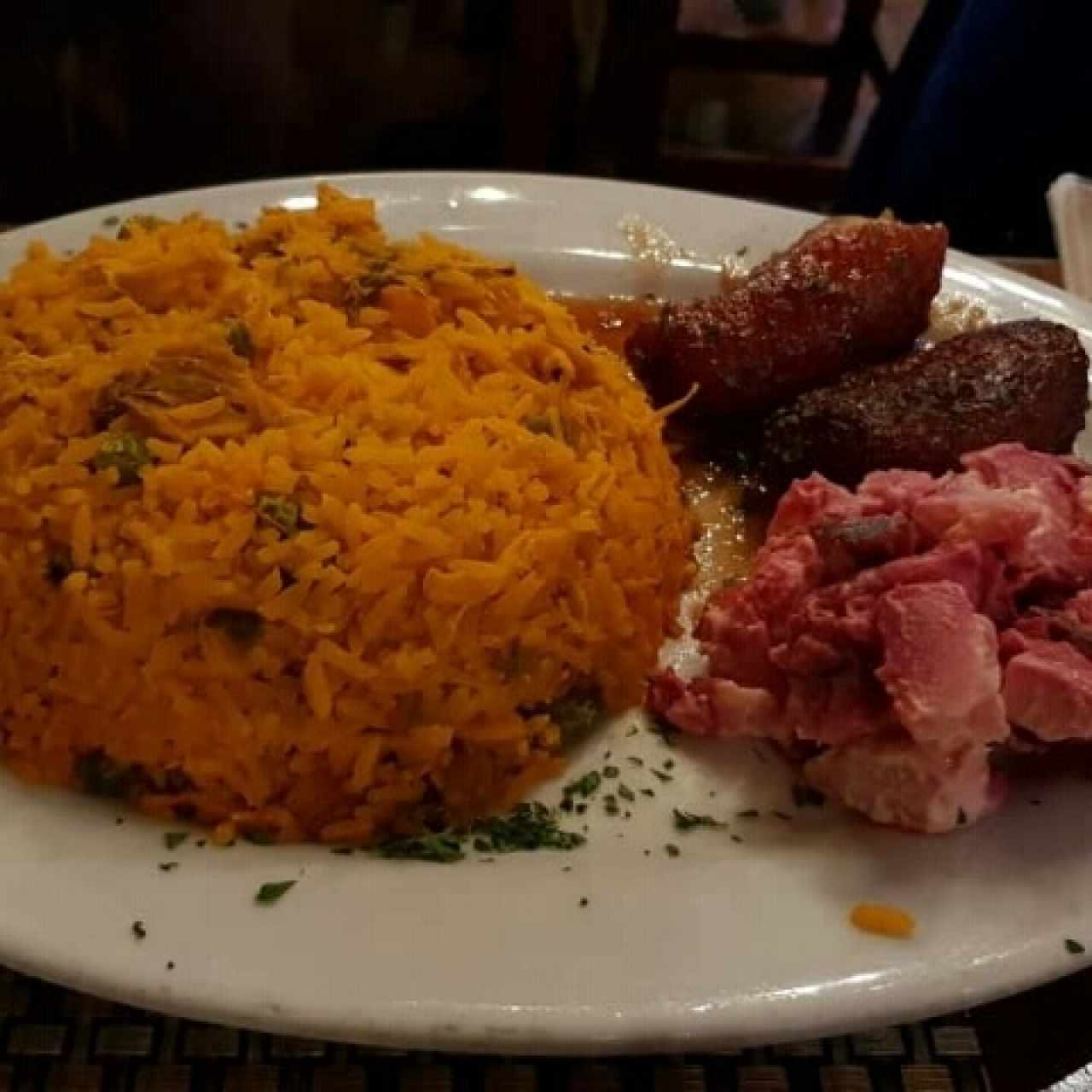 Los Típicos - ARROZ CON POLLO