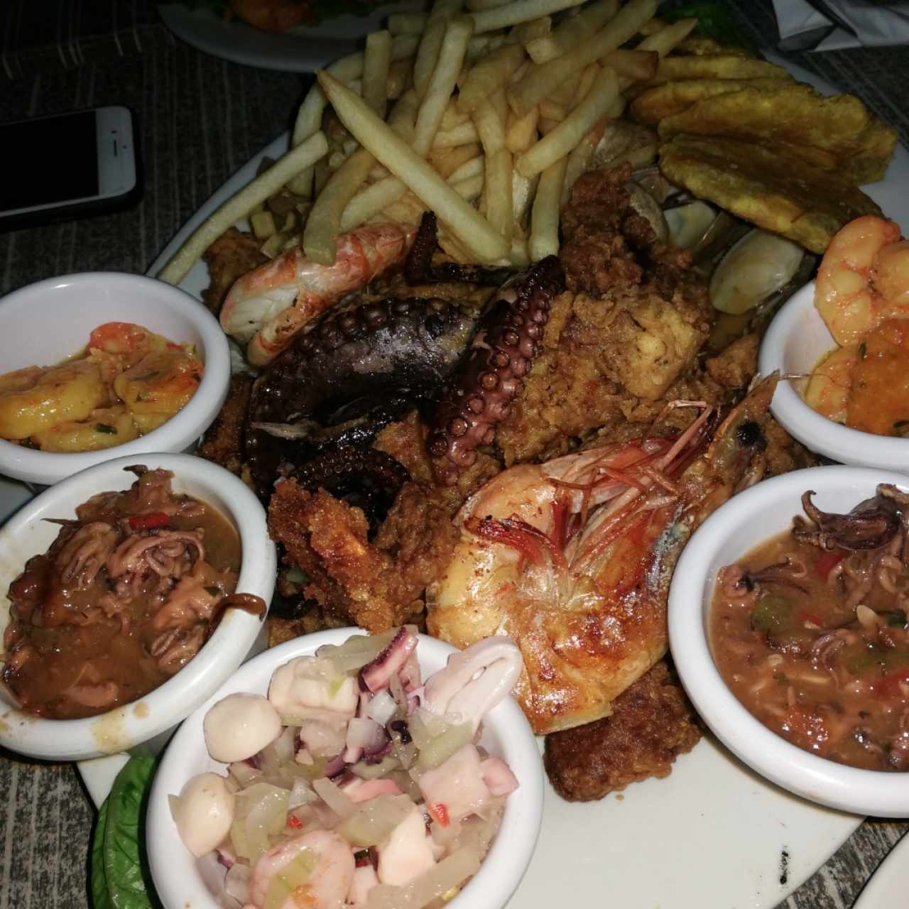 platos mixtos de mariscos 