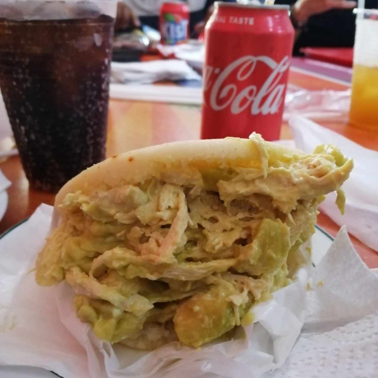 Arepa Reina Pepiada