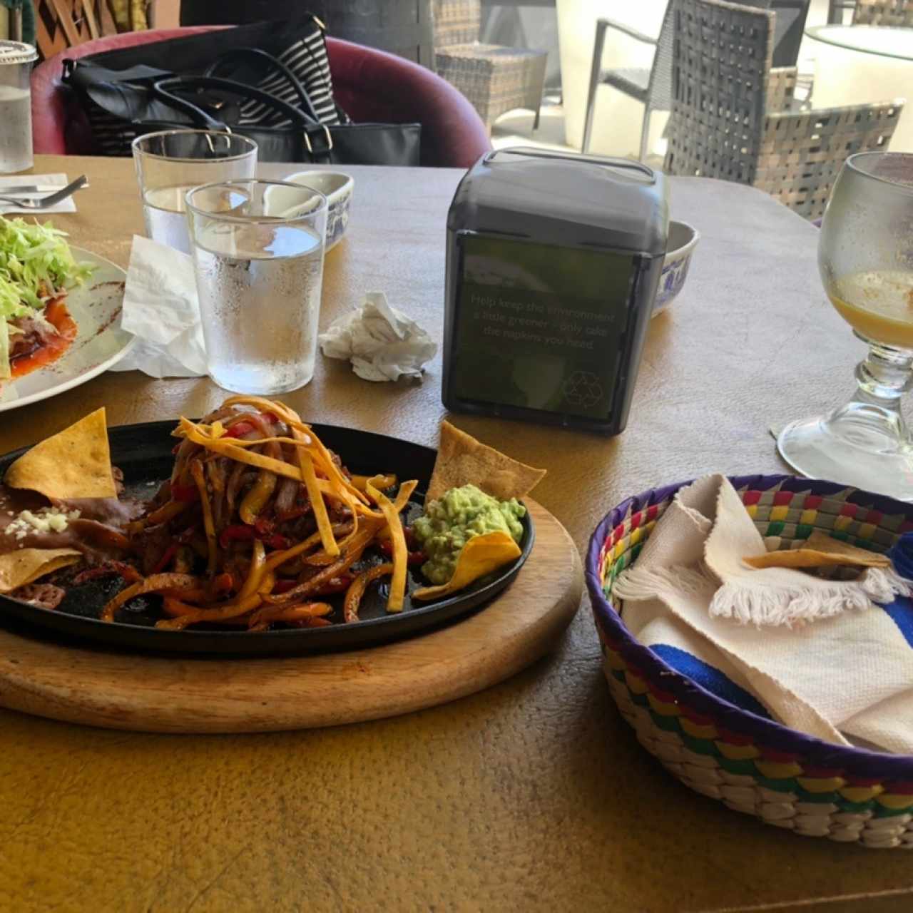 Fajitas de pollo con tortillas de maiz