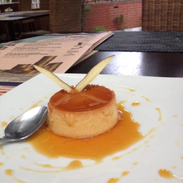 Flan de la casa....exquisito y clásico 