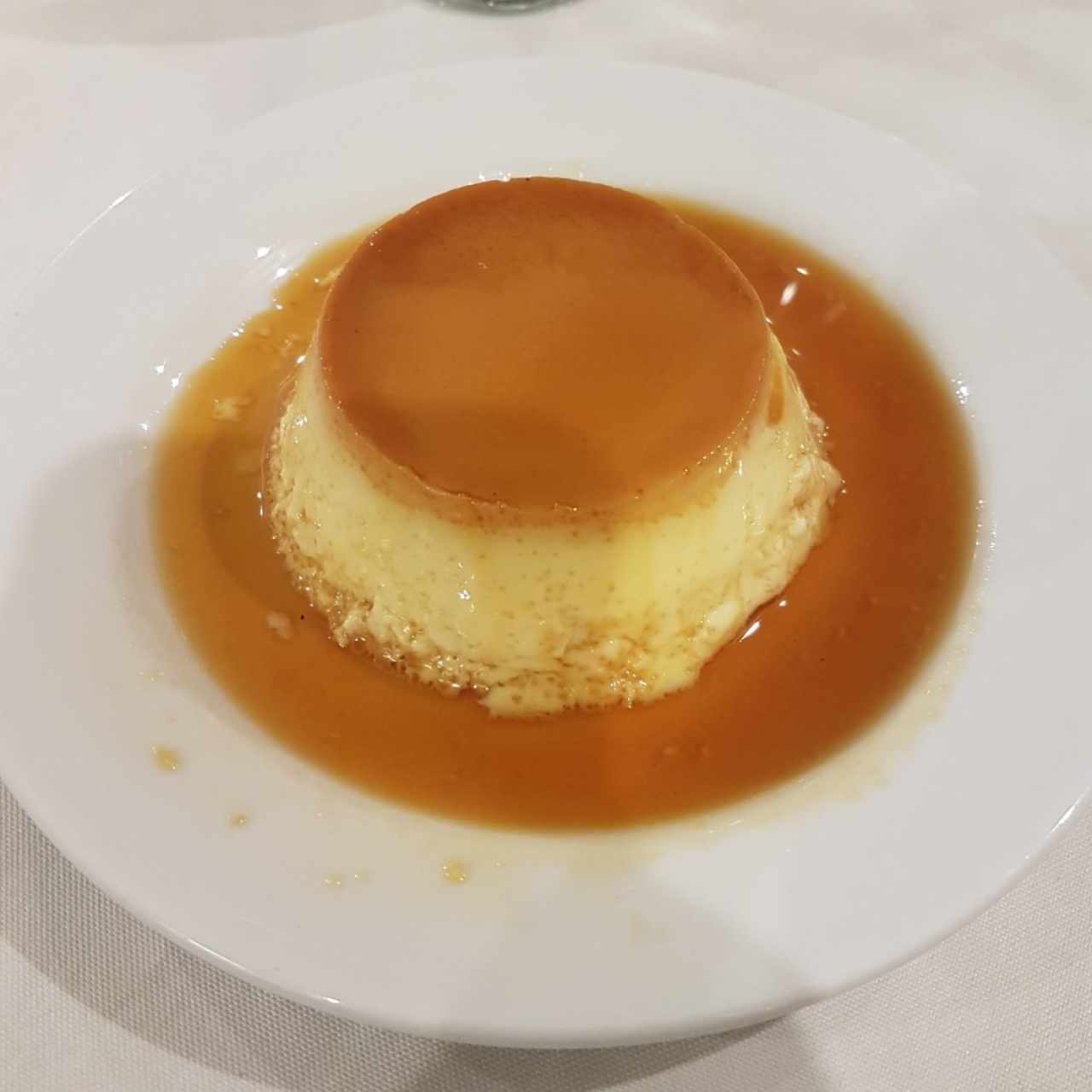 Flan de la casa