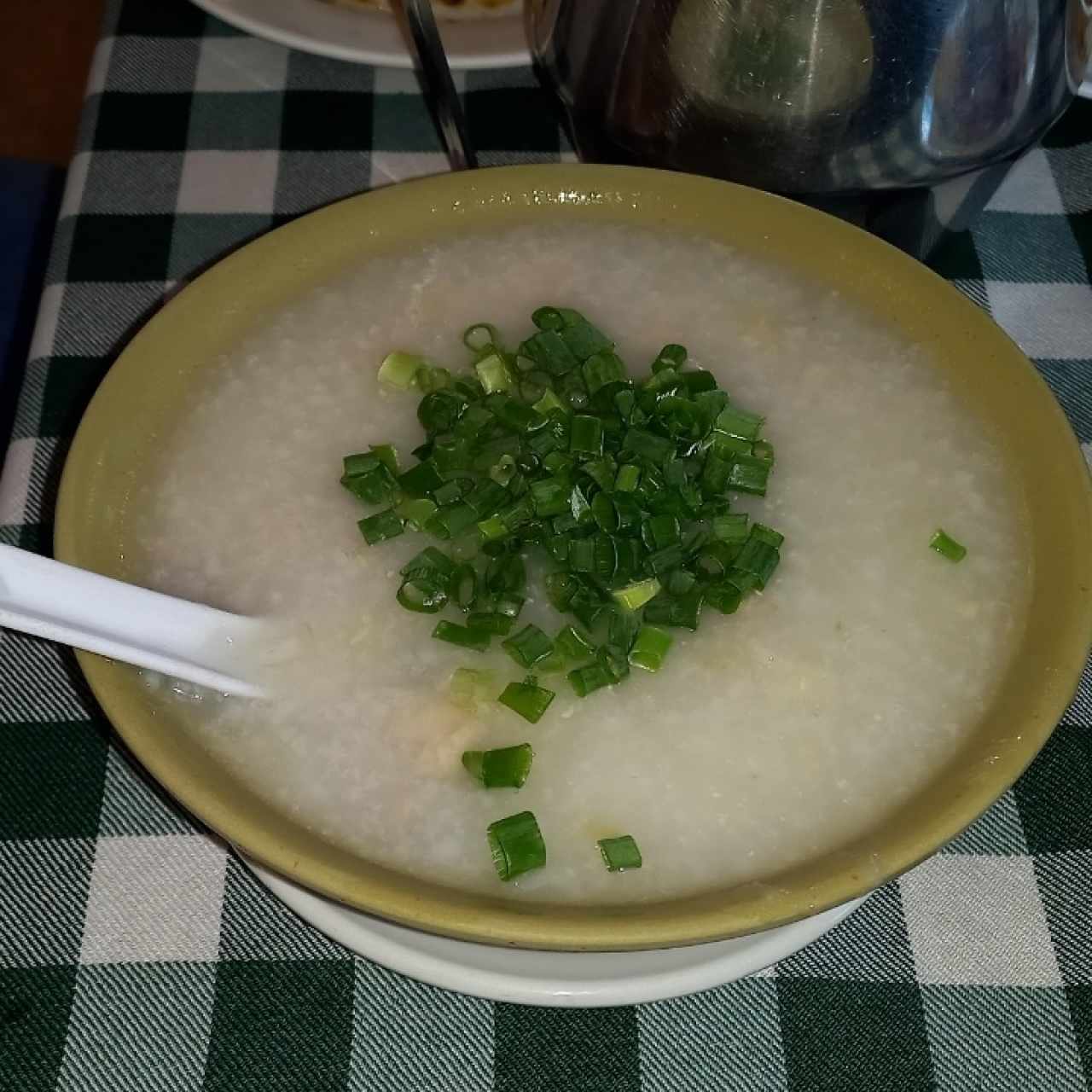 Dim Sum - Guacho de Pollo