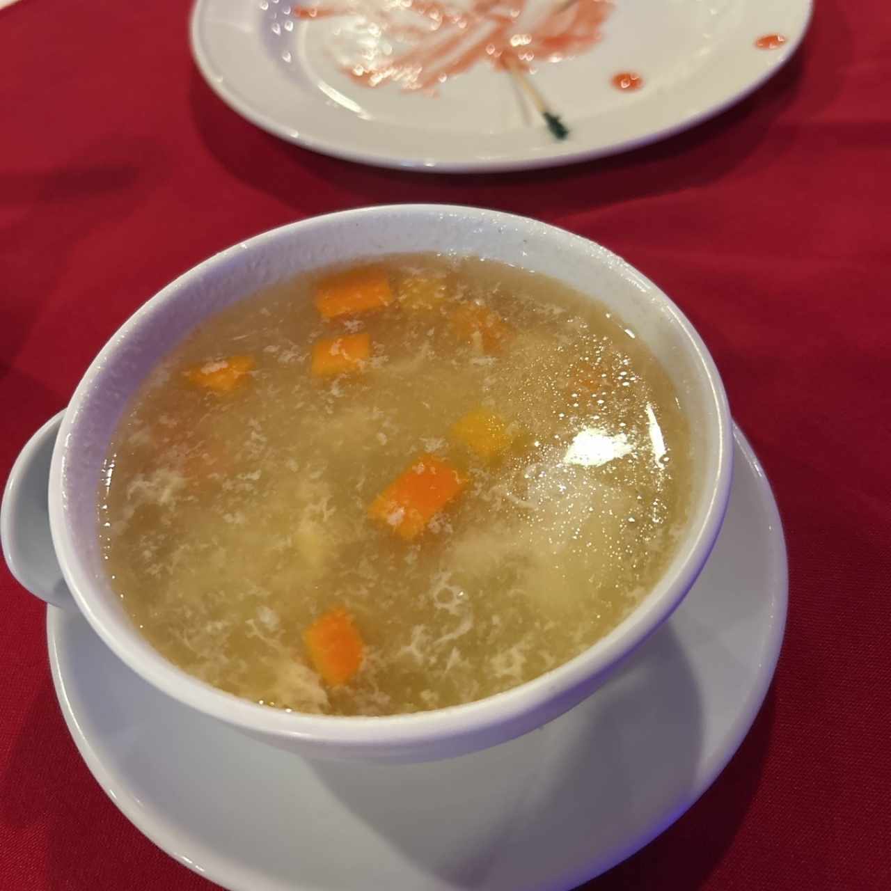 Sopa Wat Kai Mein (Chica)