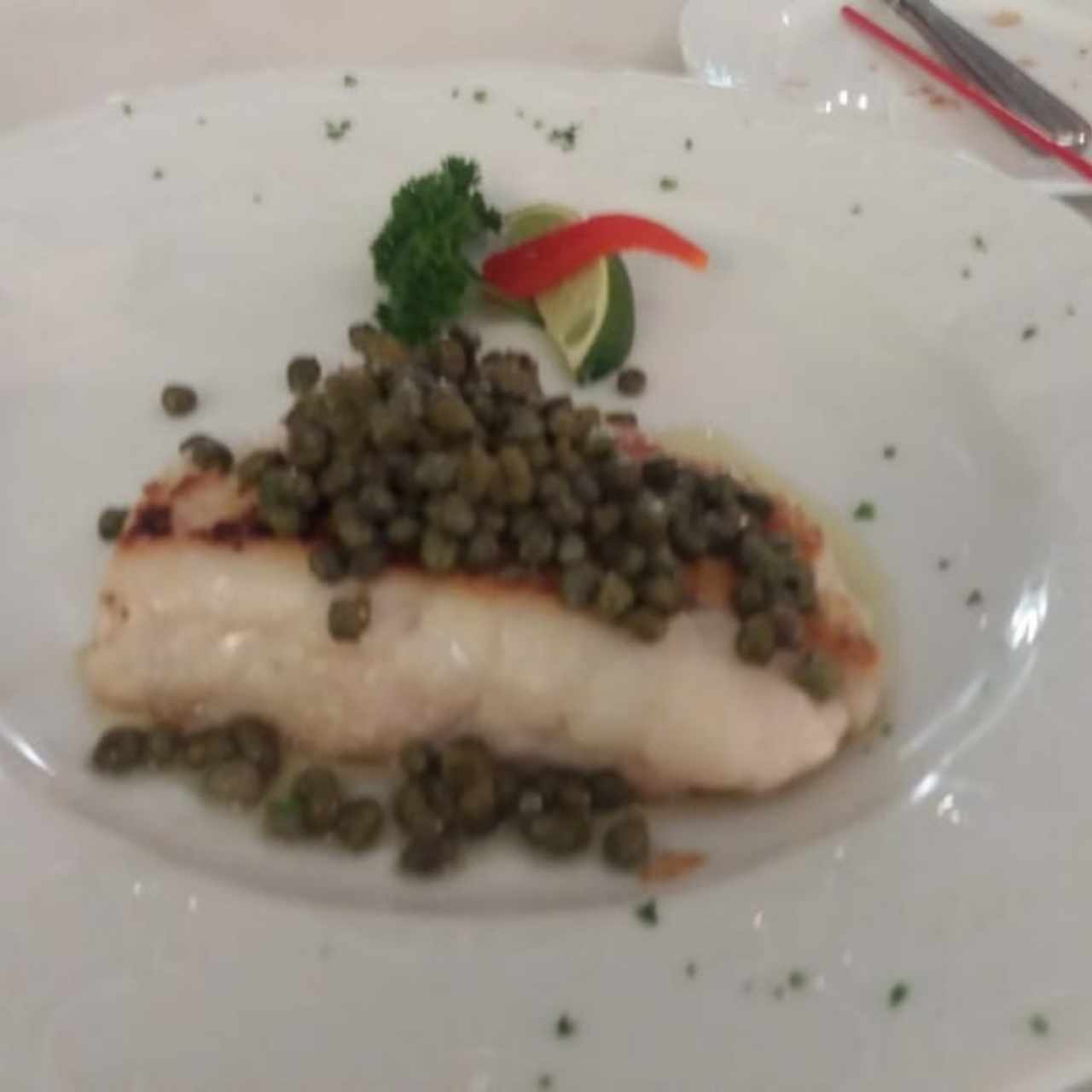 Pescado al alcaparra