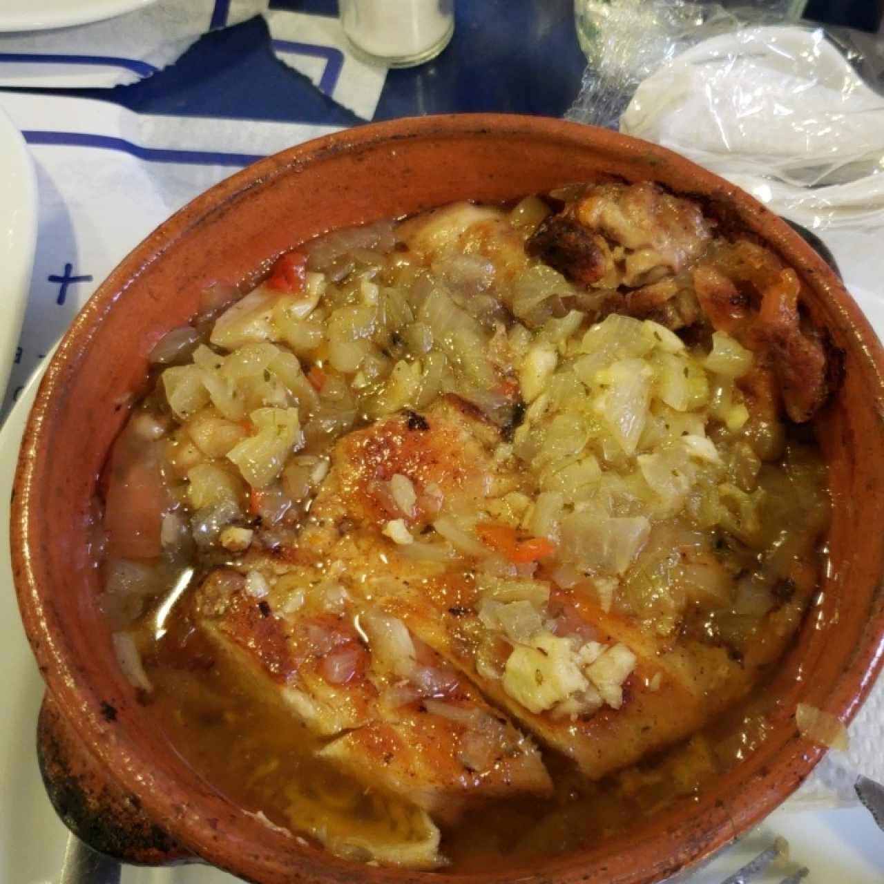 Filete de pollo  al ajillo