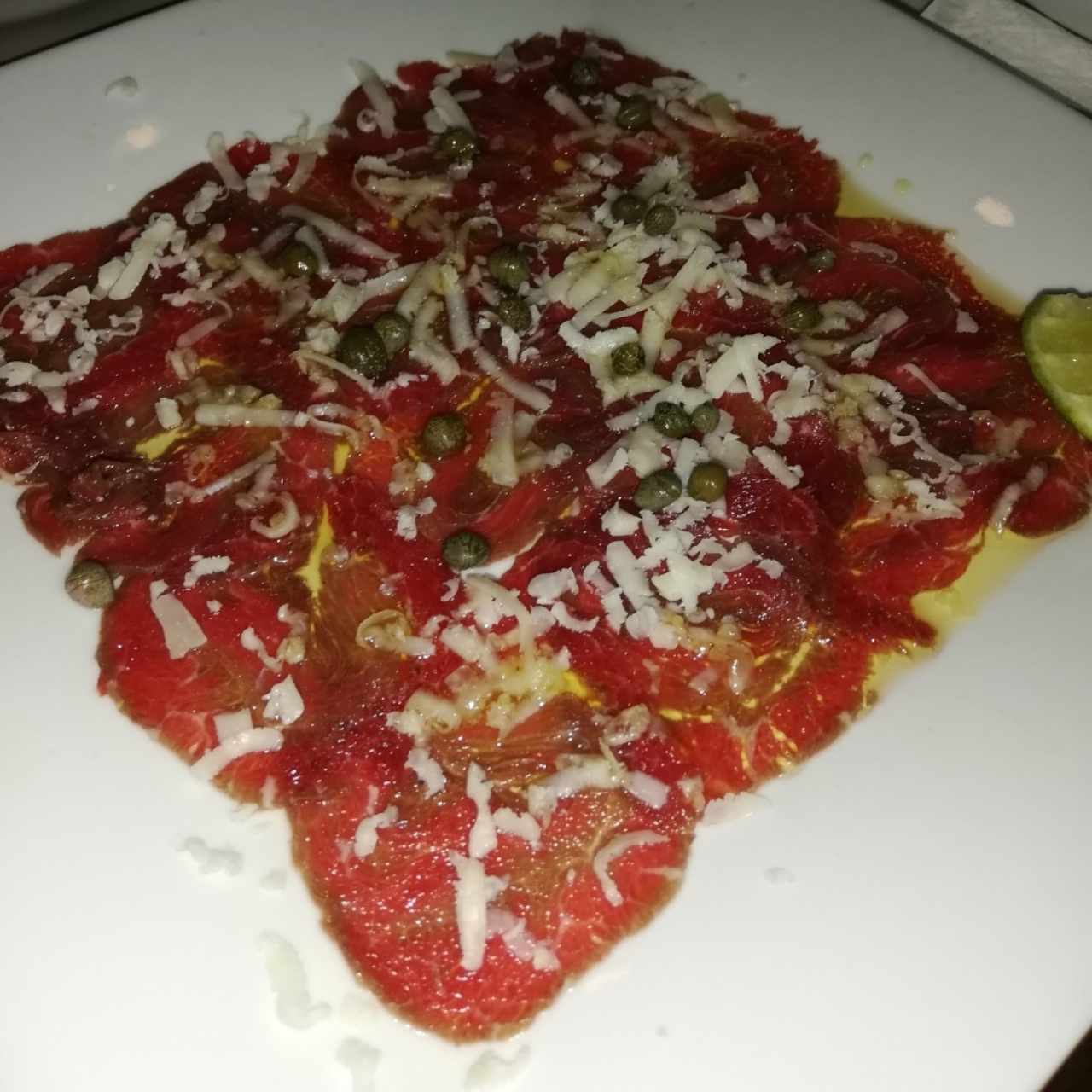 Carpaccio de res