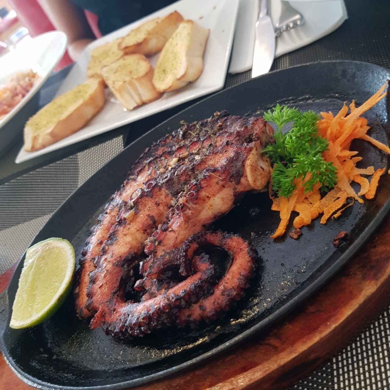 pulpo al carbón 