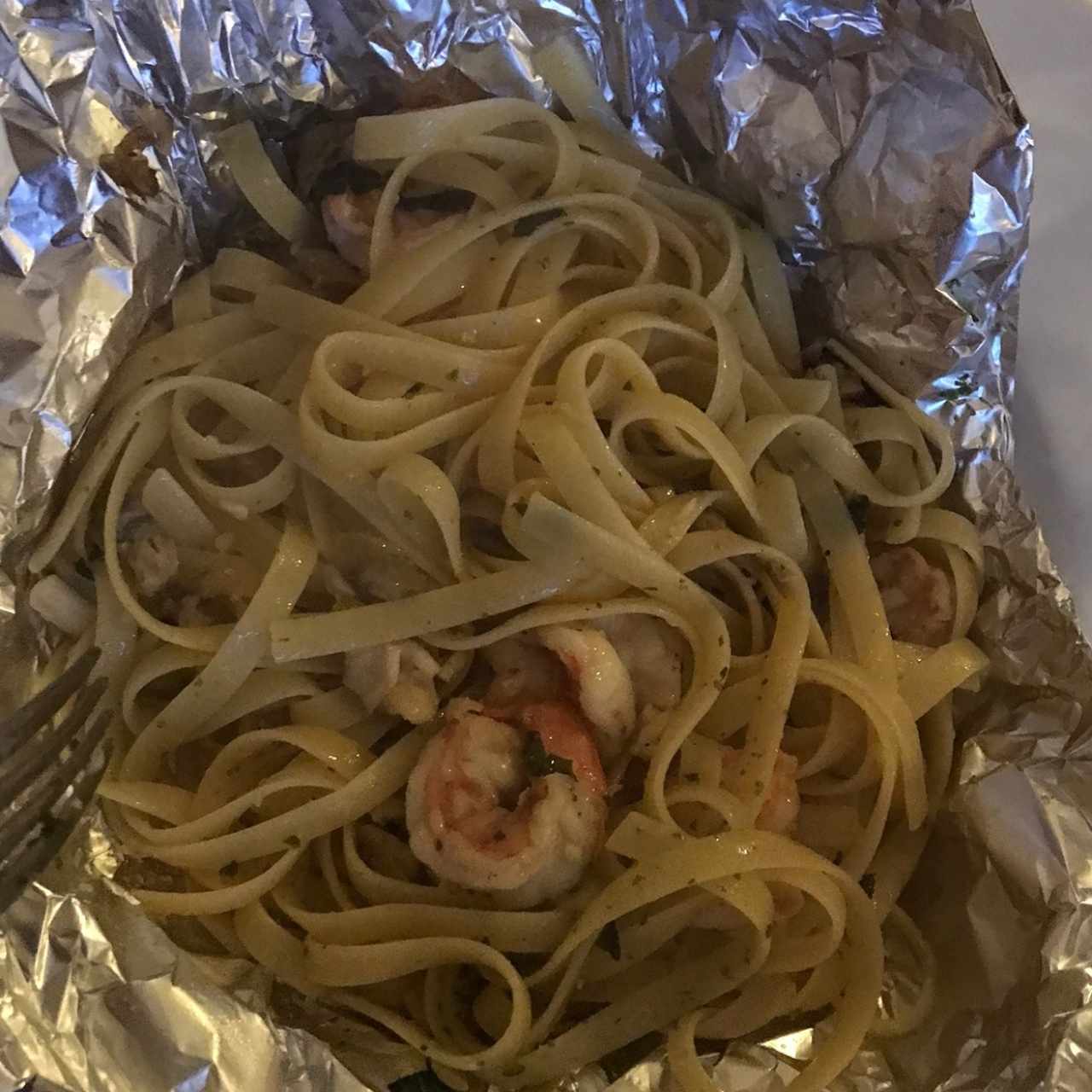 pasta al cartucho mariscos