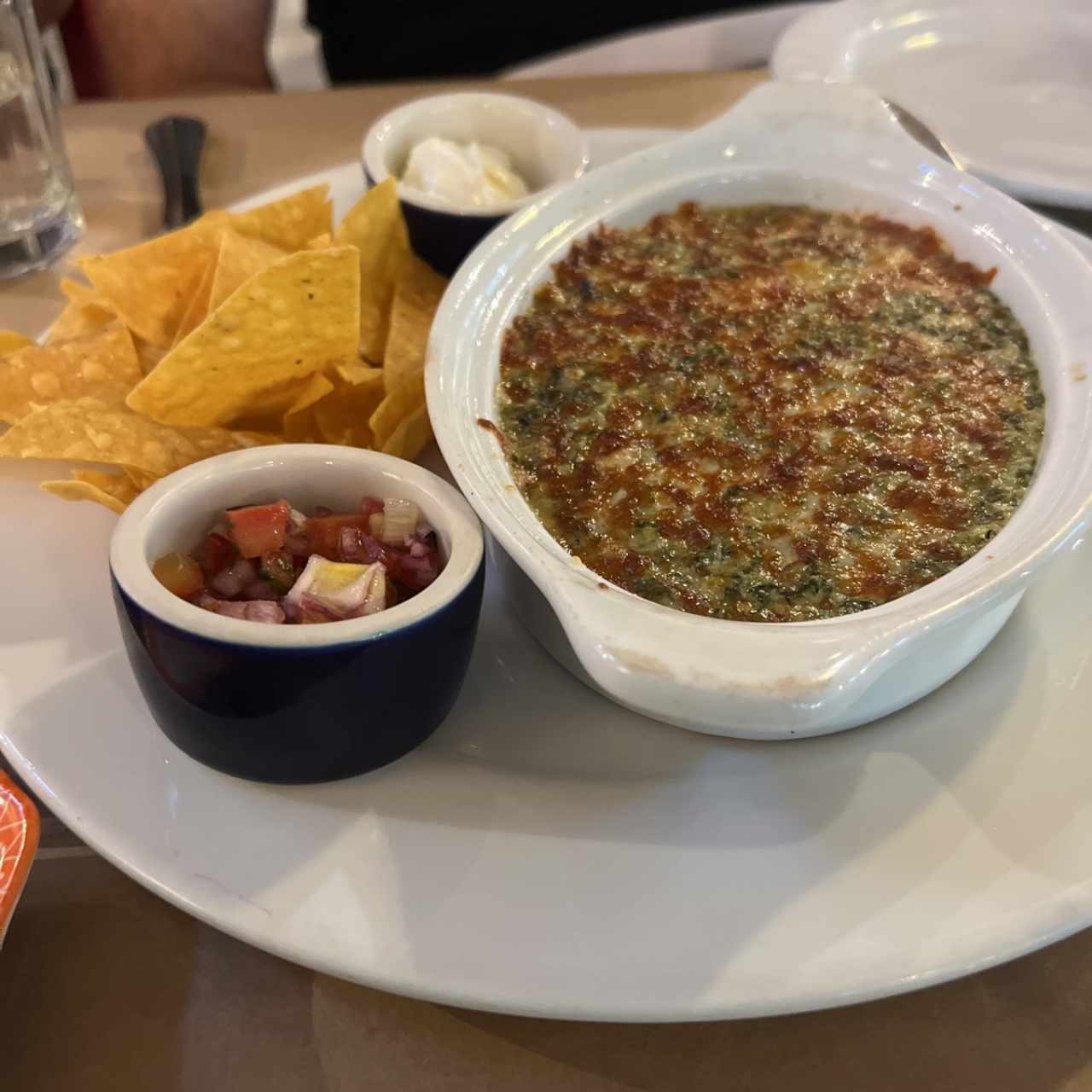 Spinach, Cheese & Artichoke Dip