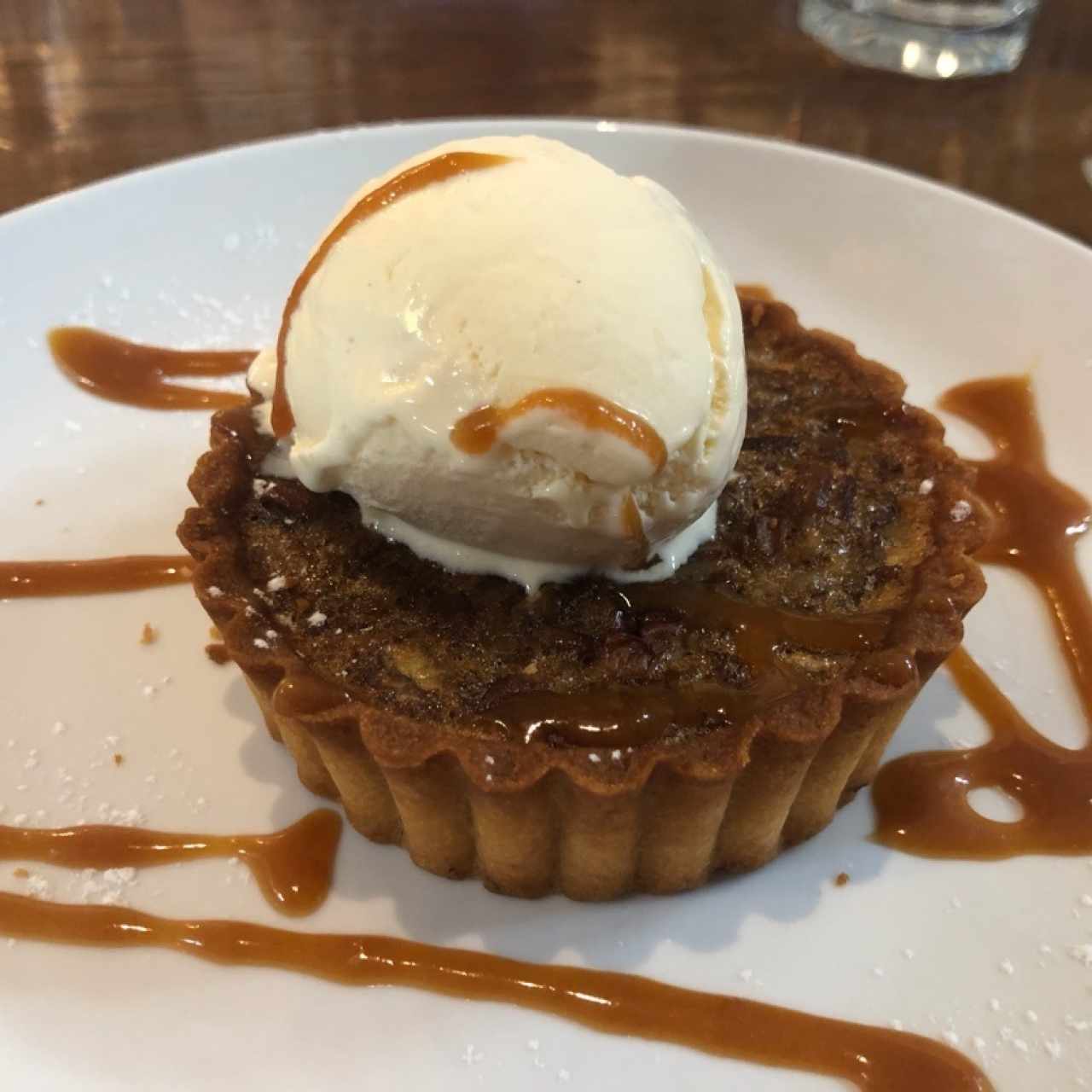 pecan pie with ice cream ! 