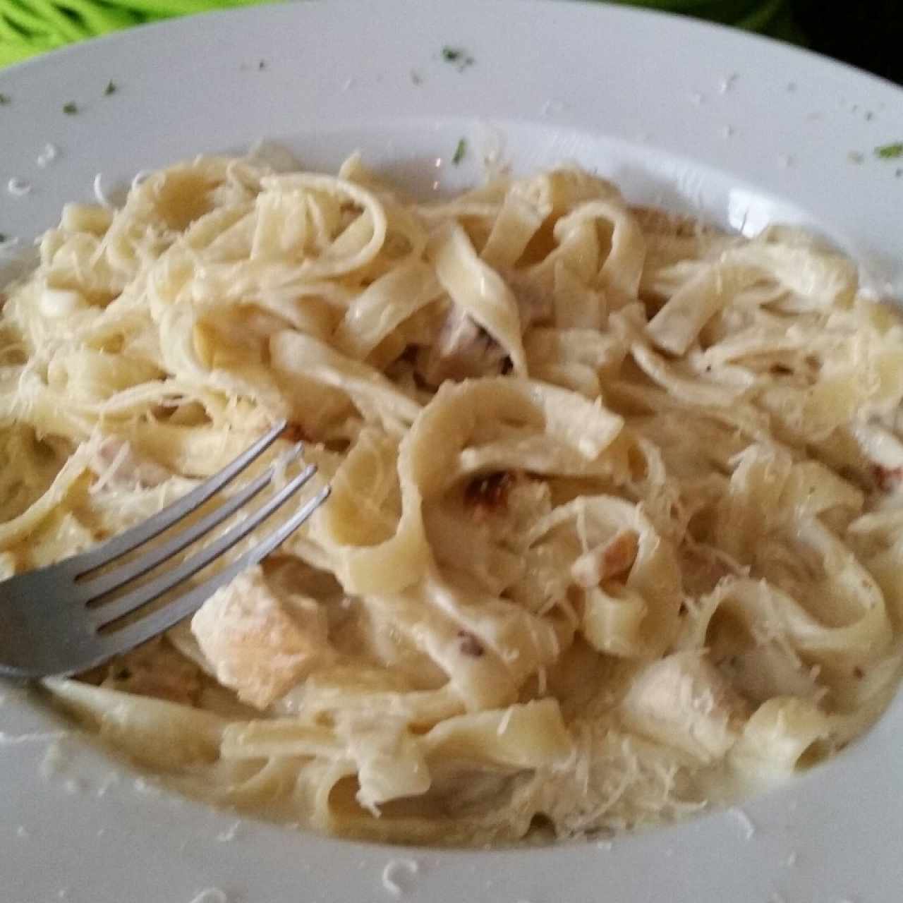 Alfredo con pollo