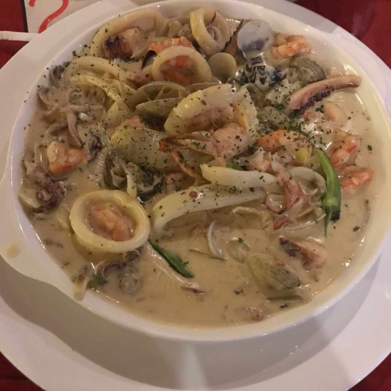 cazuela de mariscos salsa blanca