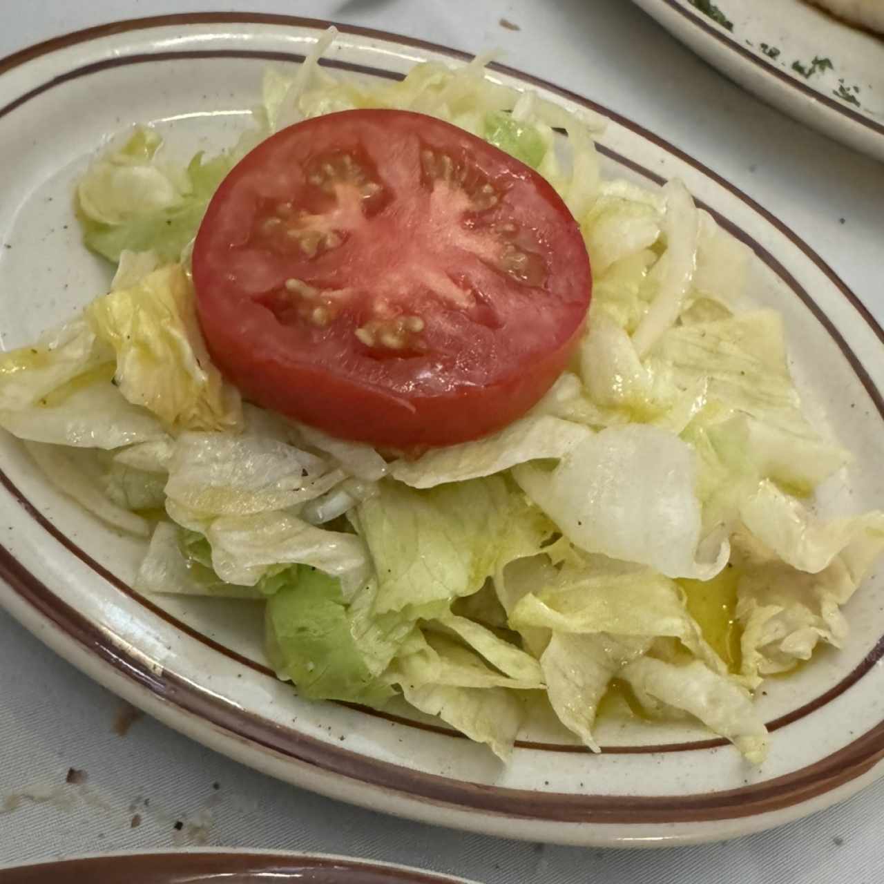 ENSALADA MIXTA (LECHUGA, TOMATE, CEBOLLA)