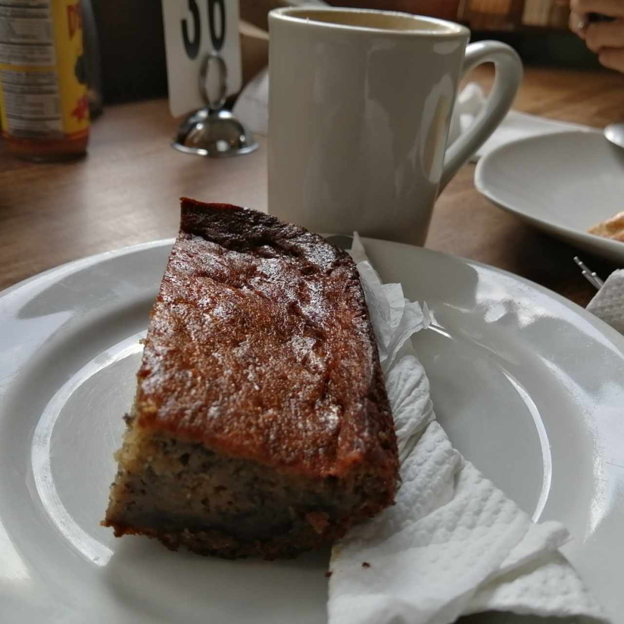 Dulce de guineo y café con leche