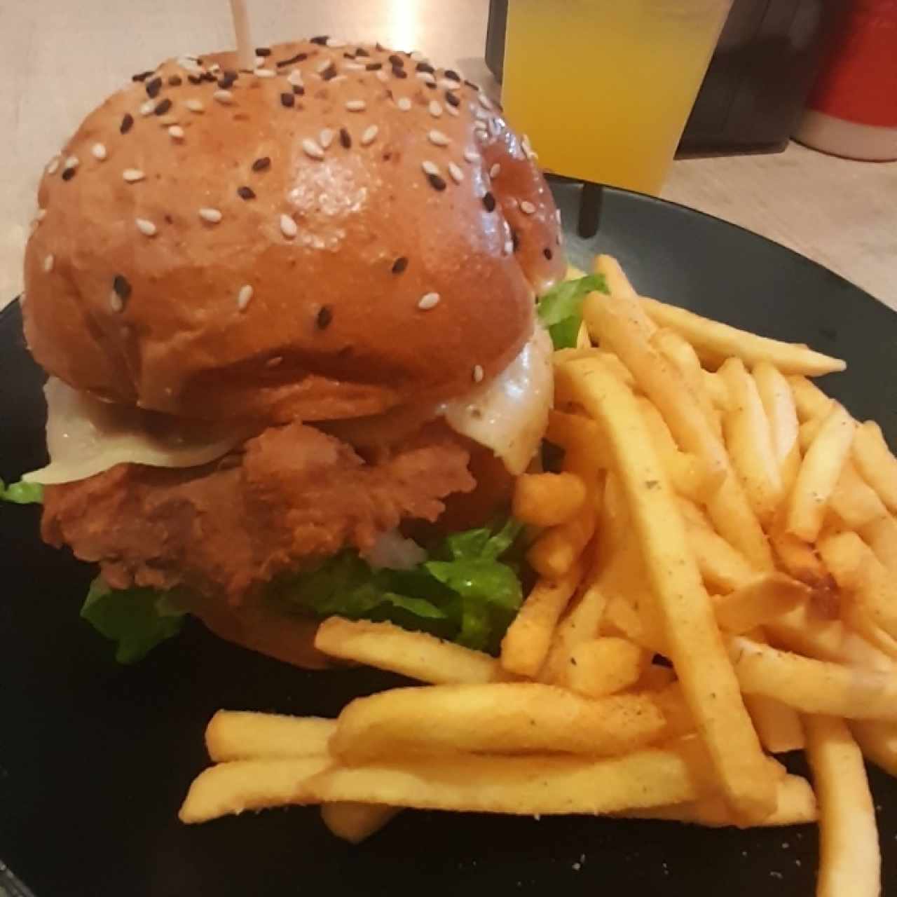 Riquísima Crispy Burger 