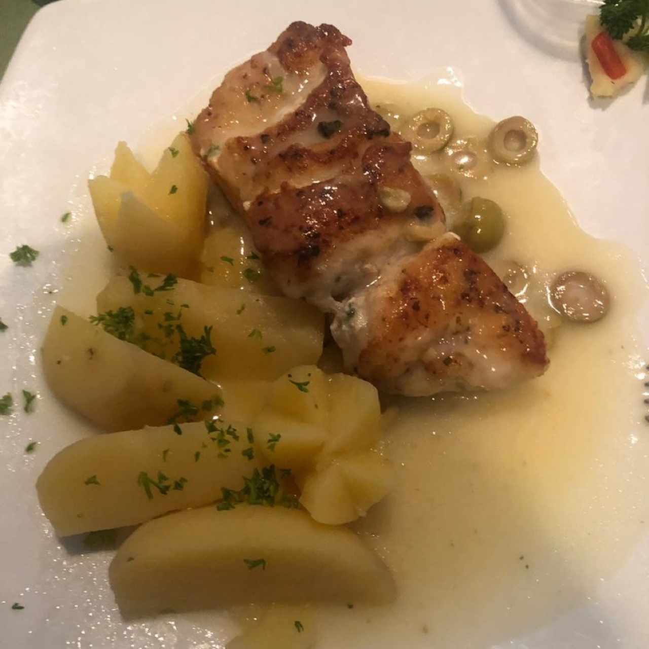 Corvina al Limón con Papas Cocidas