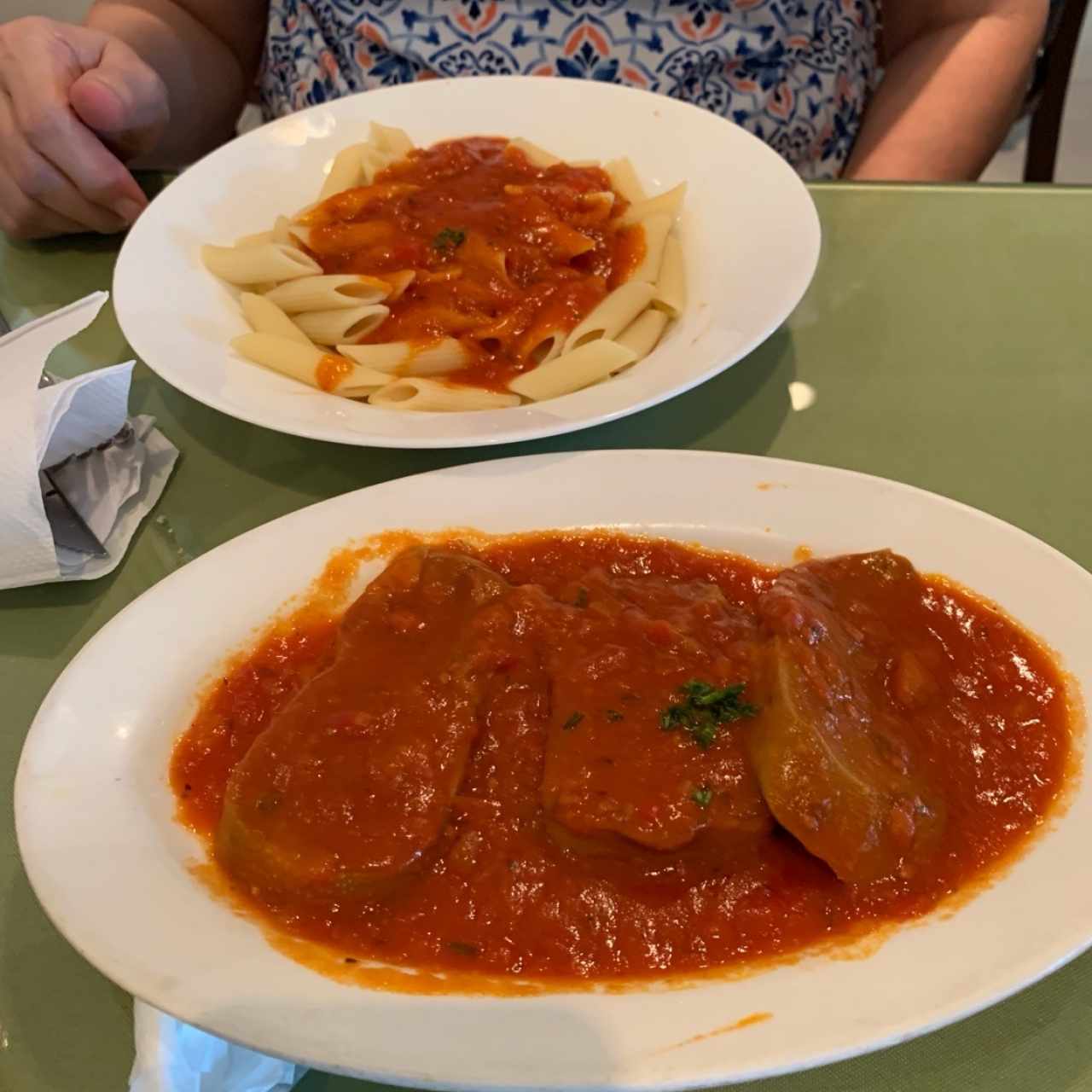 Lengua Guisada con Penne