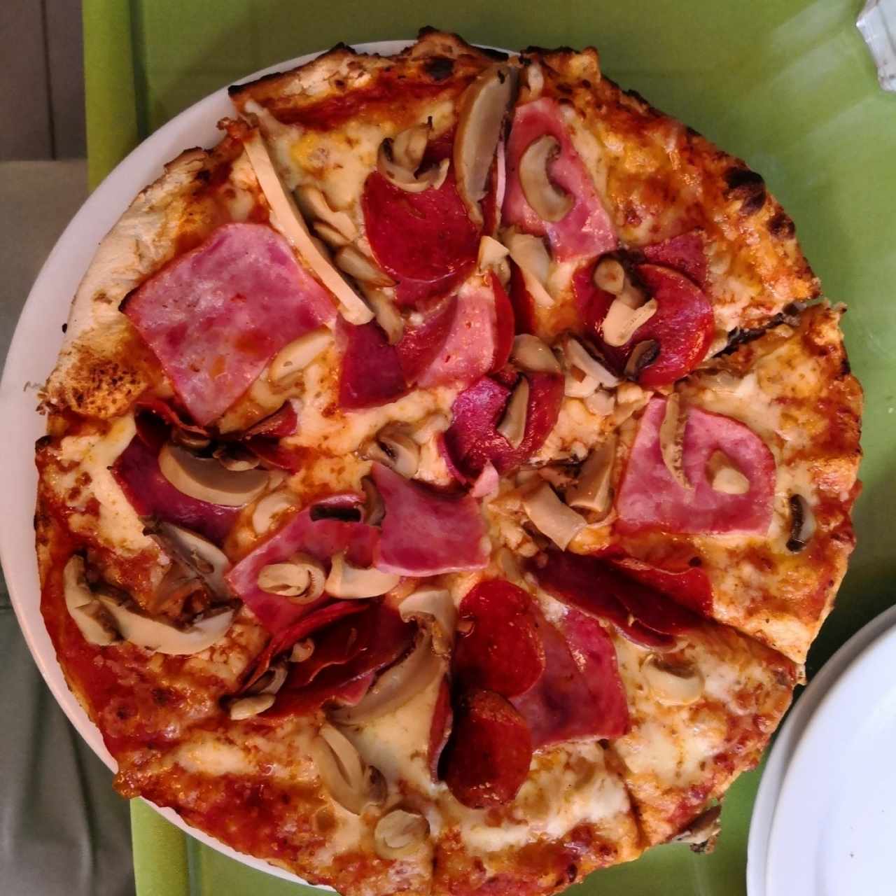 Pizza Napoli