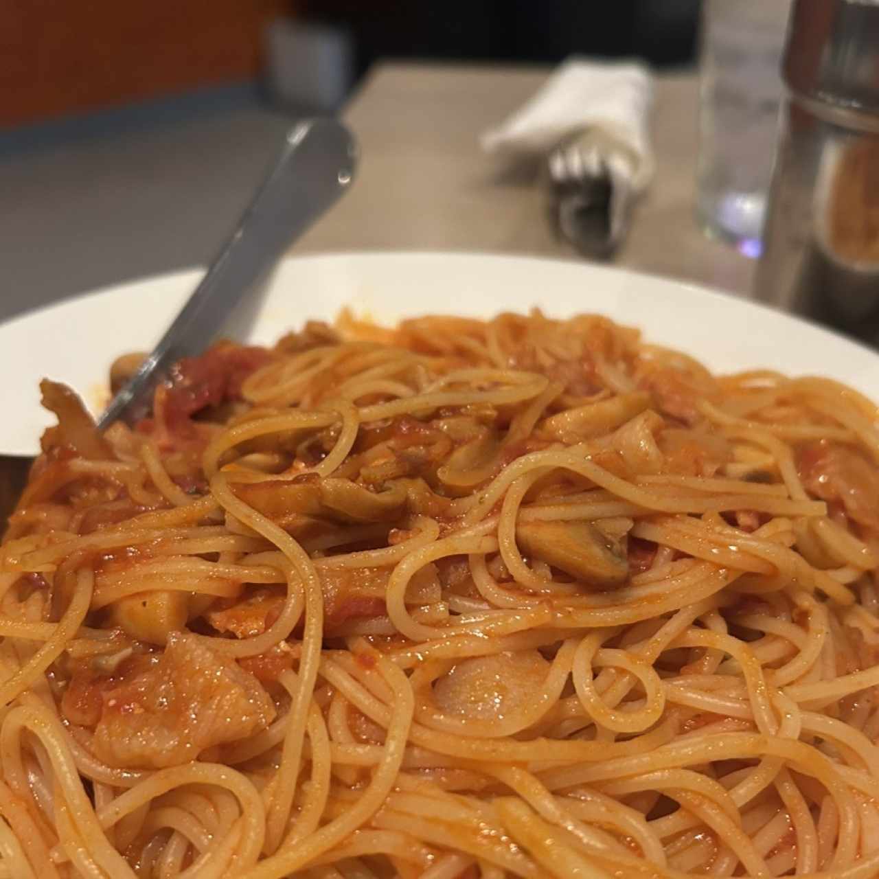 EspaguetitniA la Amatriciana