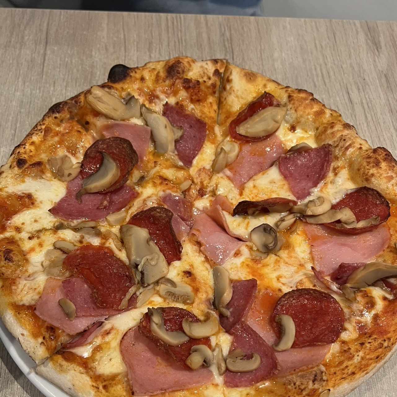 Pizza Napoli