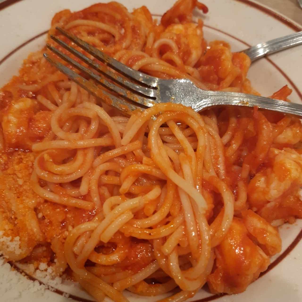 Spaghetti con Langostinos