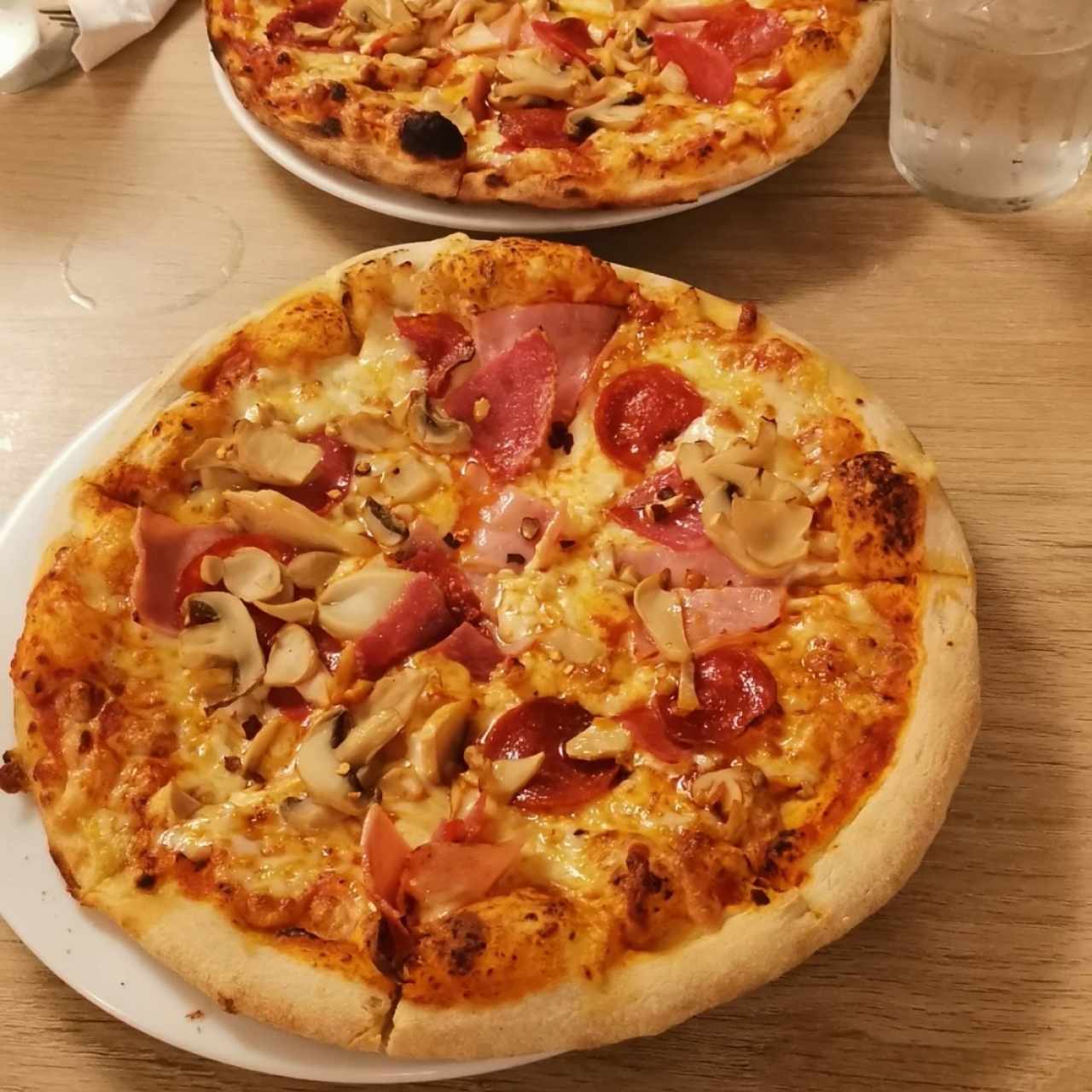 Pizza Napoli