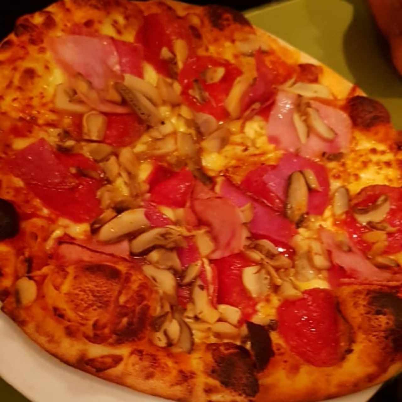 Pizza Napoli