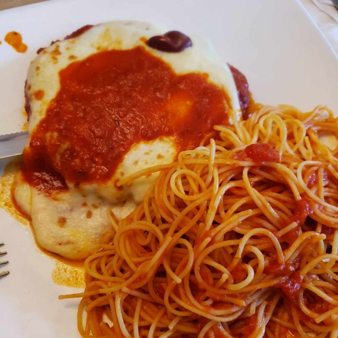 Pollo - Pechuga Parmigiana