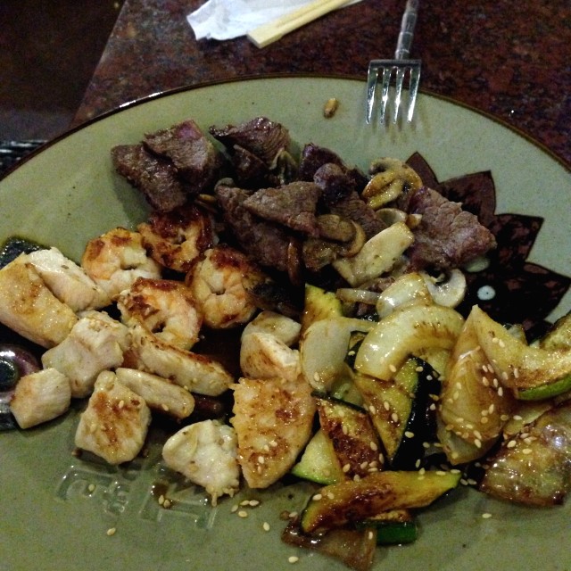 Combinaciones Especiales - Benihana Trío