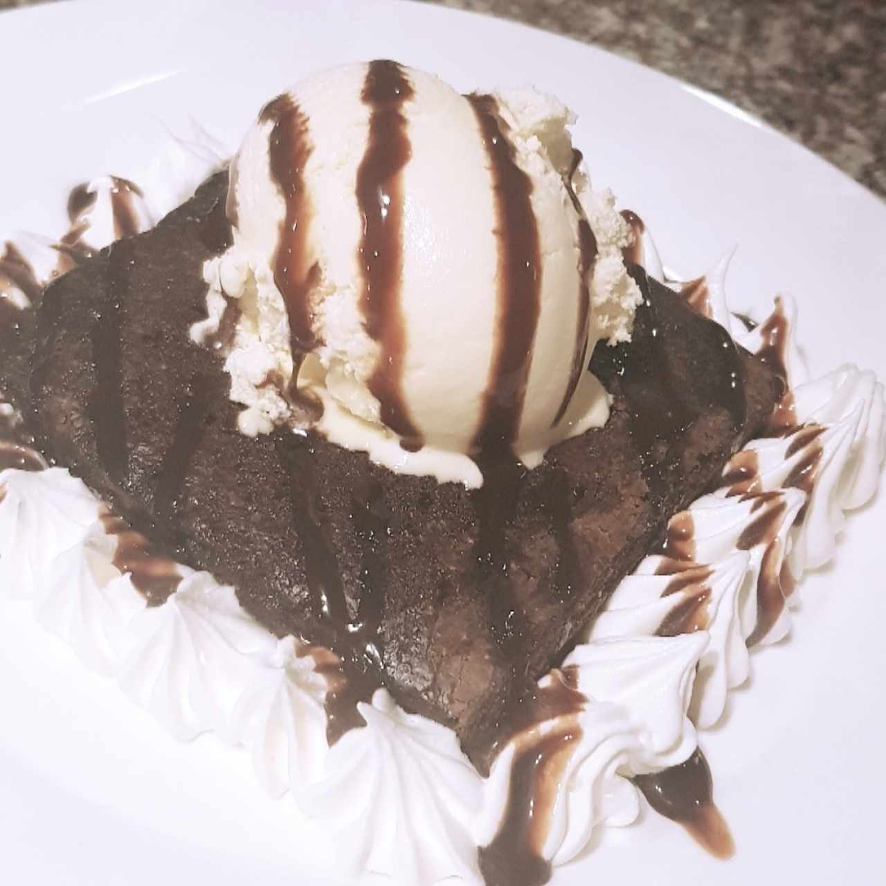 Brownie con helado🐽🐽🐽