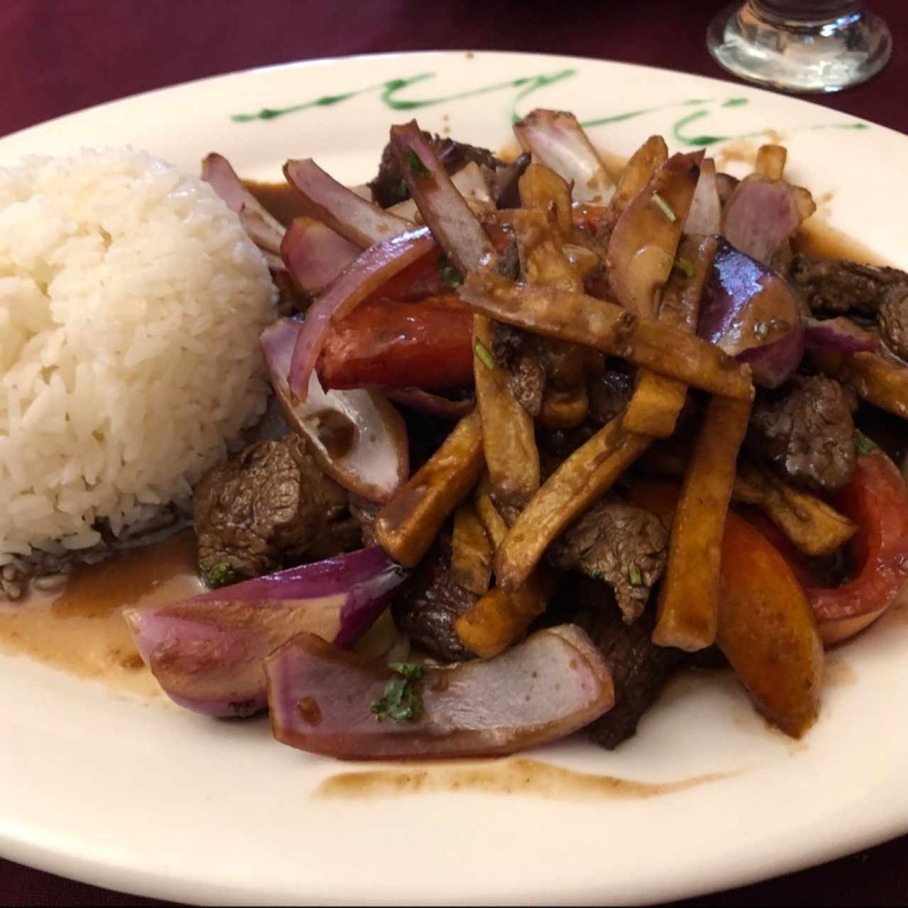 Lomito Saltado