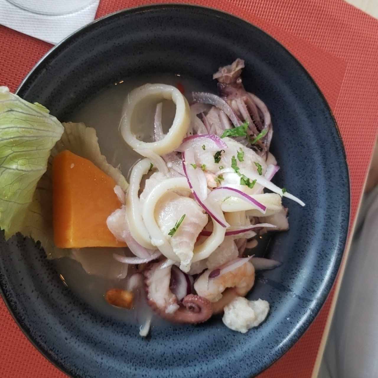 Ceviche de Pescado / Camarón / Mixto