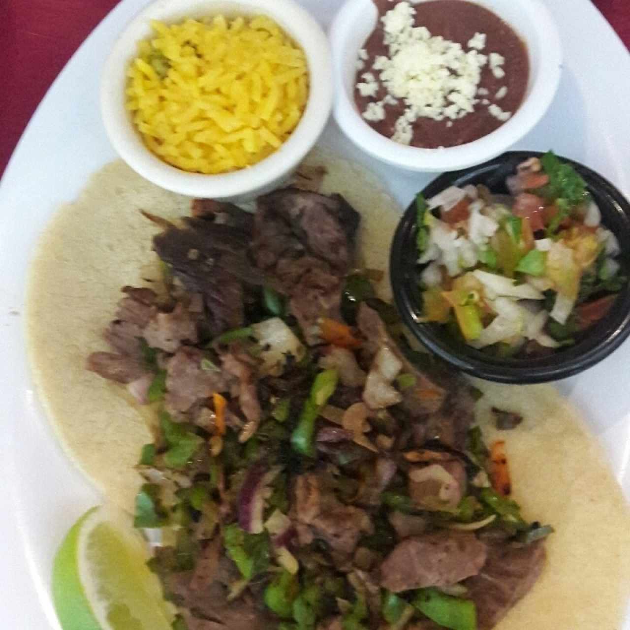 Tacos de Carnita 