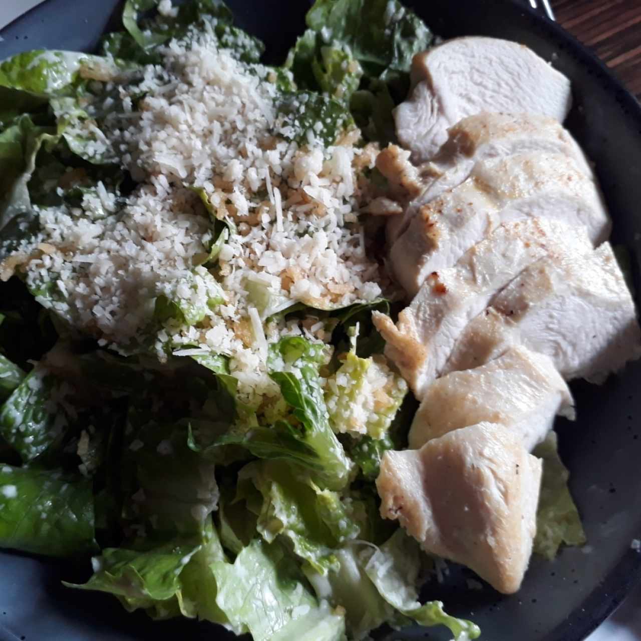 Ensalada Cesar con Pollo