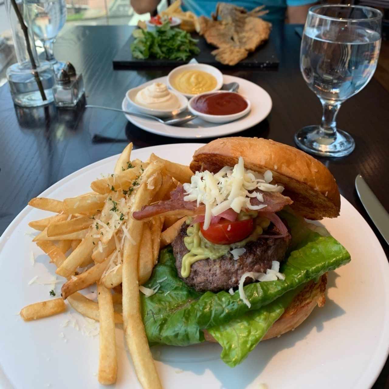 Hamburguesa Preñada / Stuffed Burger 