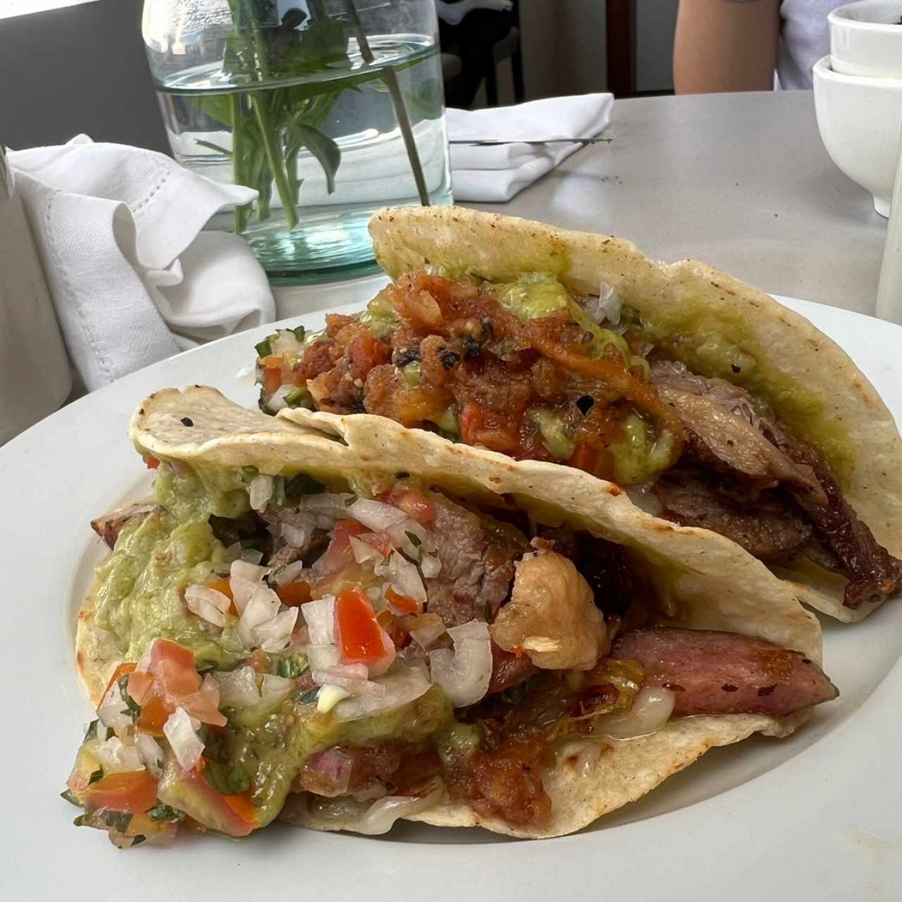 Tacos mixtos del desayuno buffet