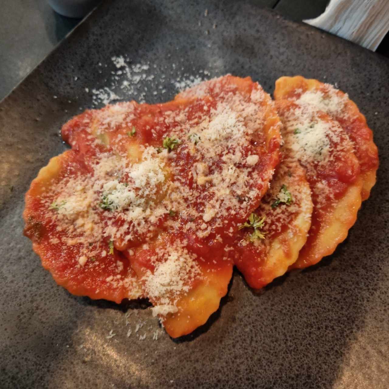 Ravioli con Hongo porcini