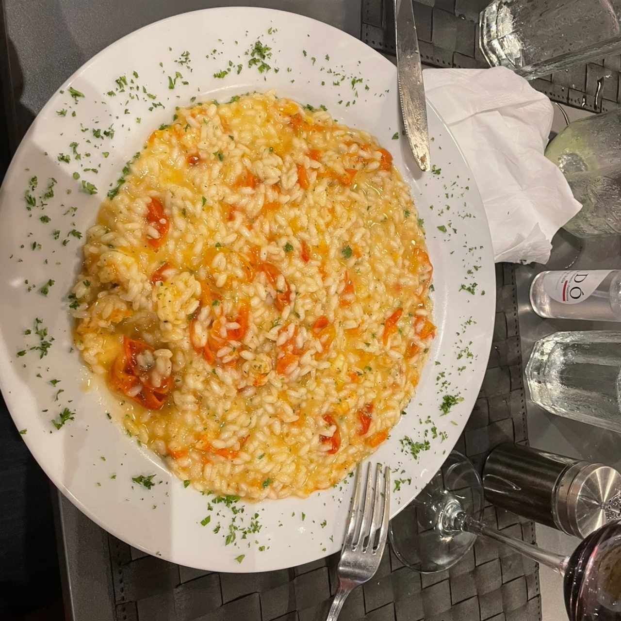 Risotto con Camarones y Tomates Cherry