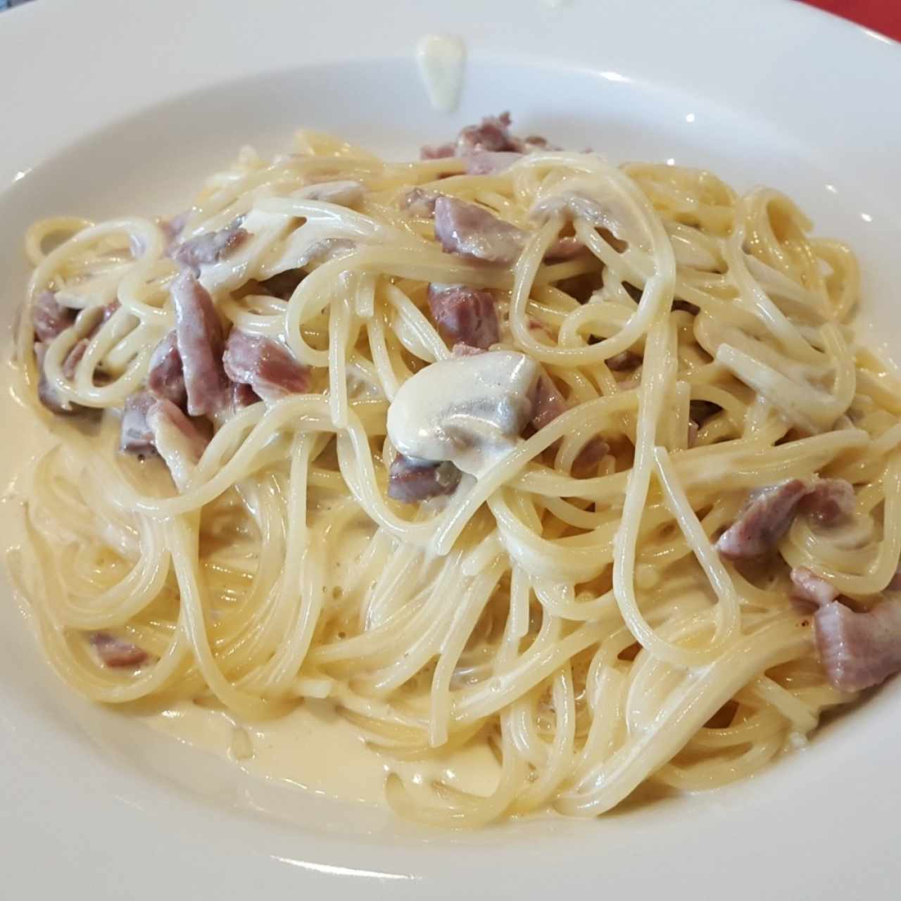 Pasta de Champiñones y Jamón Serrano