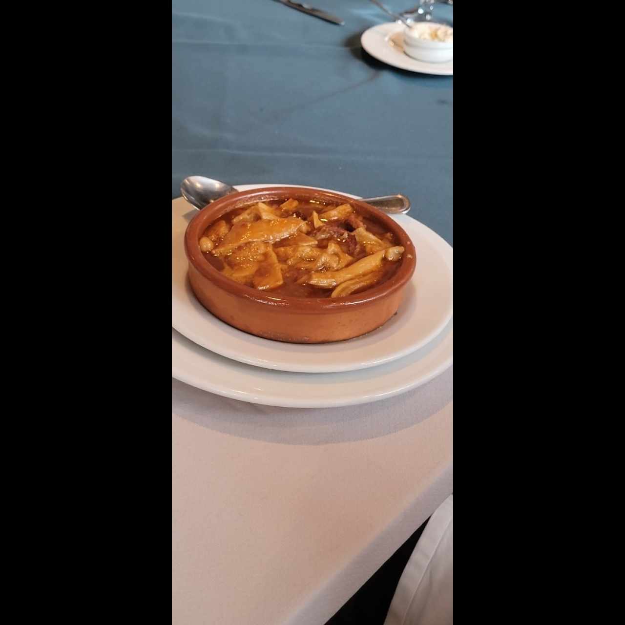 ESPECIALIDADES - Callos con Garbanzos