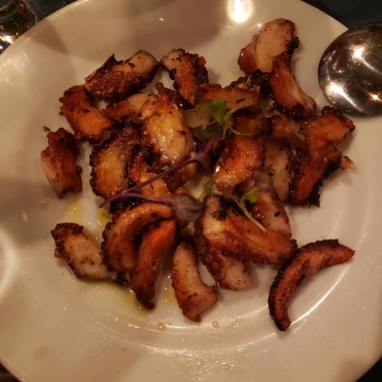 Medio Pulpo al Carbón