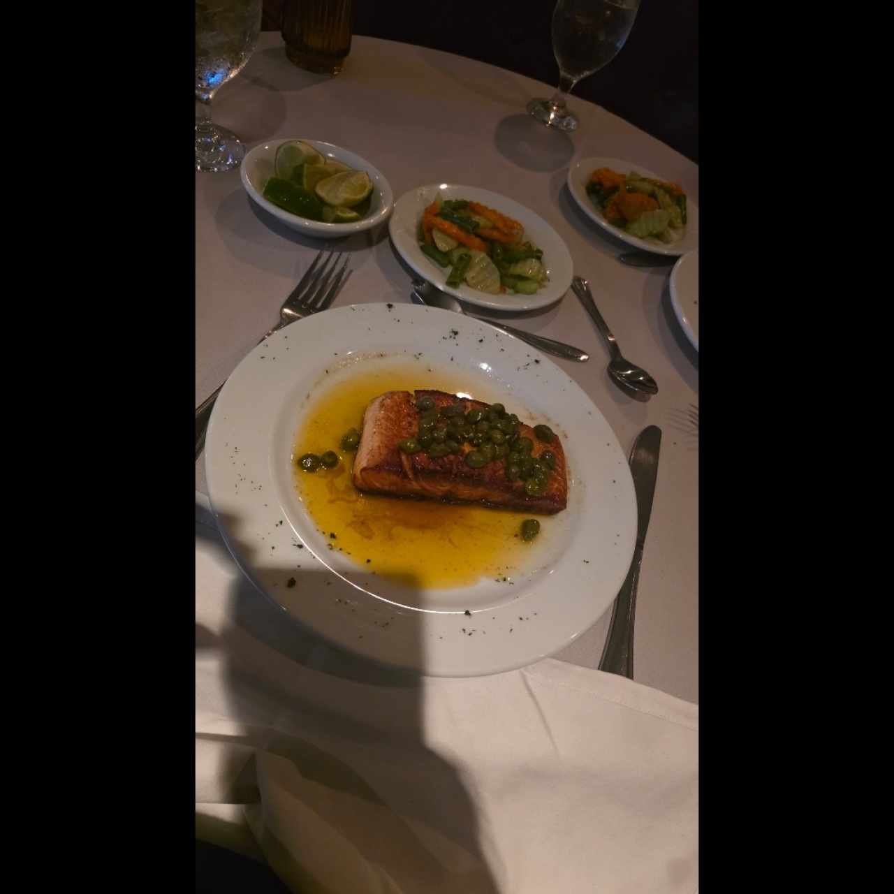 Salmon con alcaparra