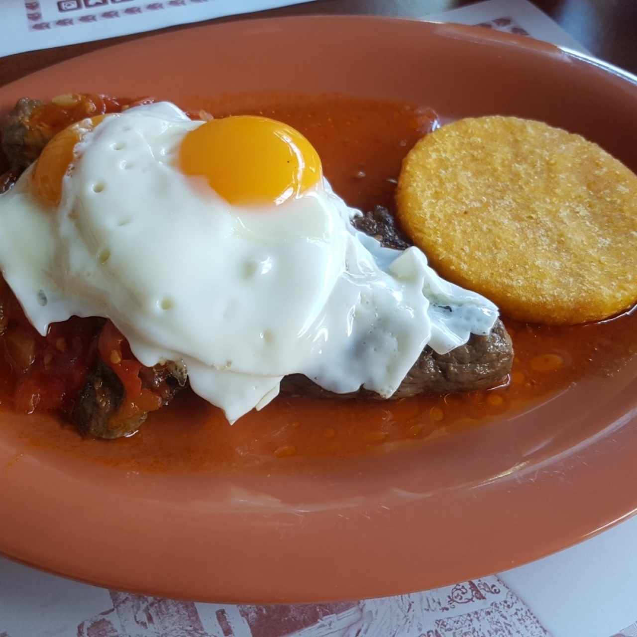 bistec a la caballo con tortilla