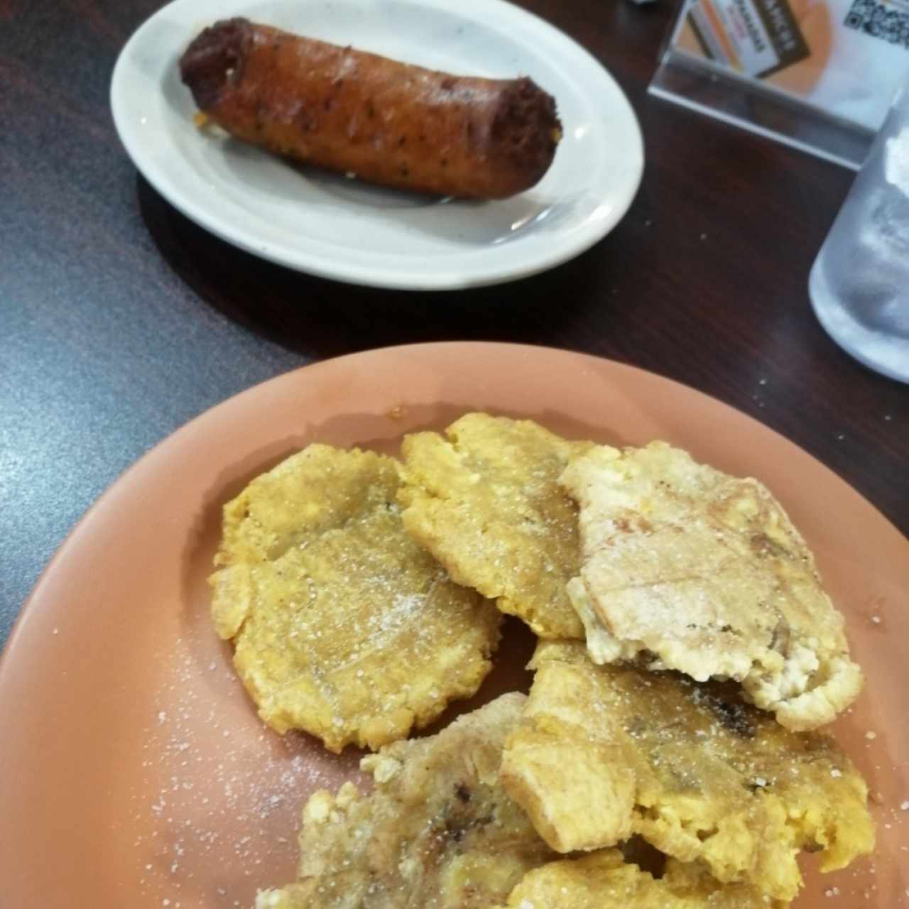 Patacón con chorizo