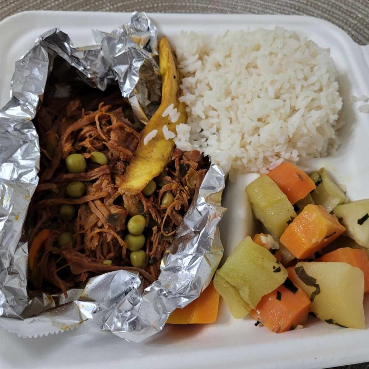 Especialidades - Ropa Vieja