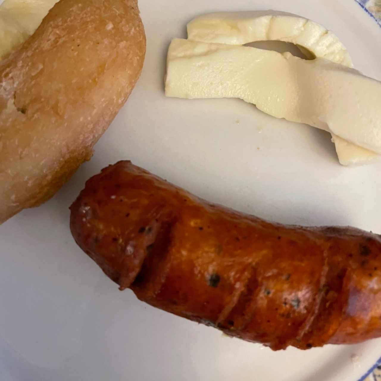 carimañola y chorizo