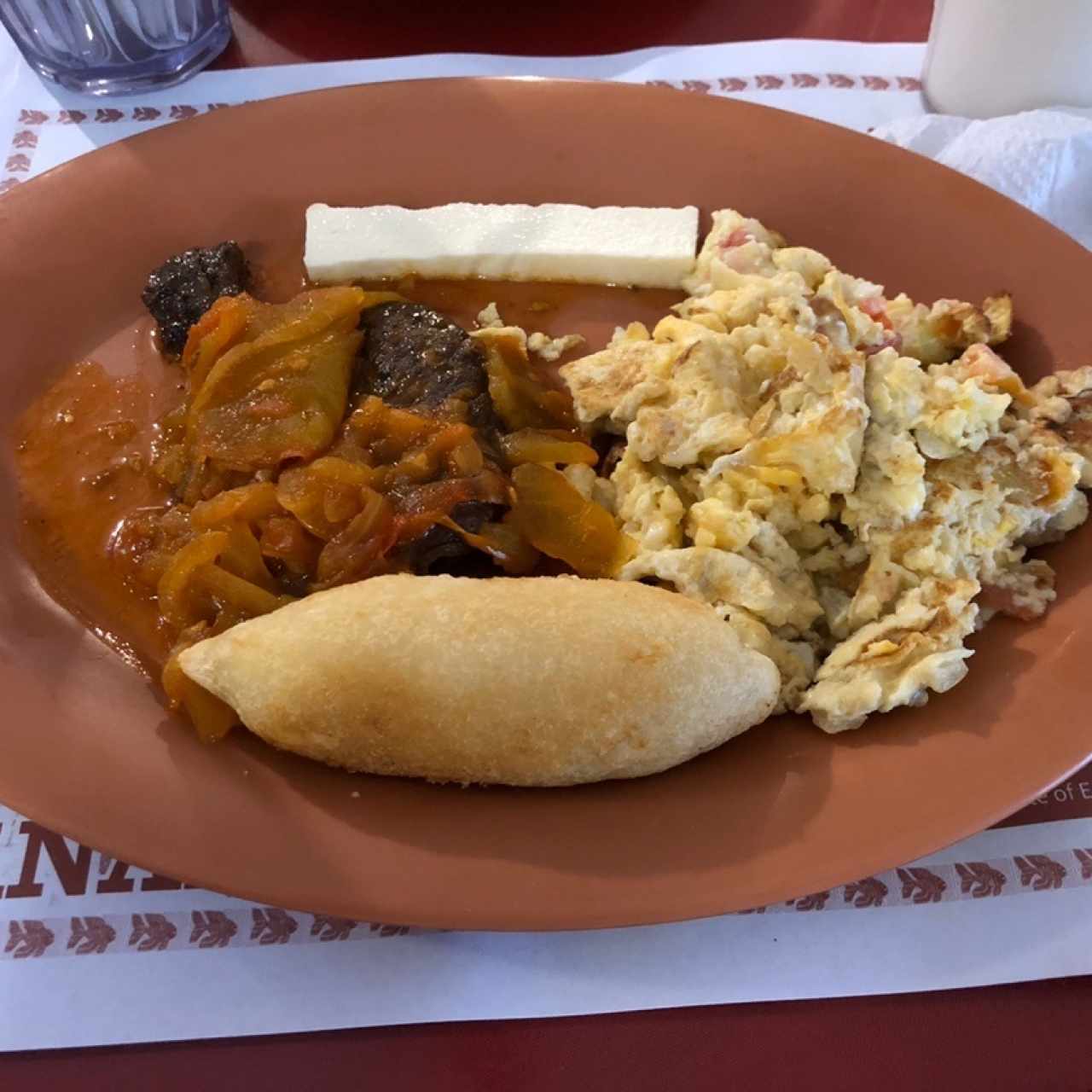 Desayuno Vía Argentina