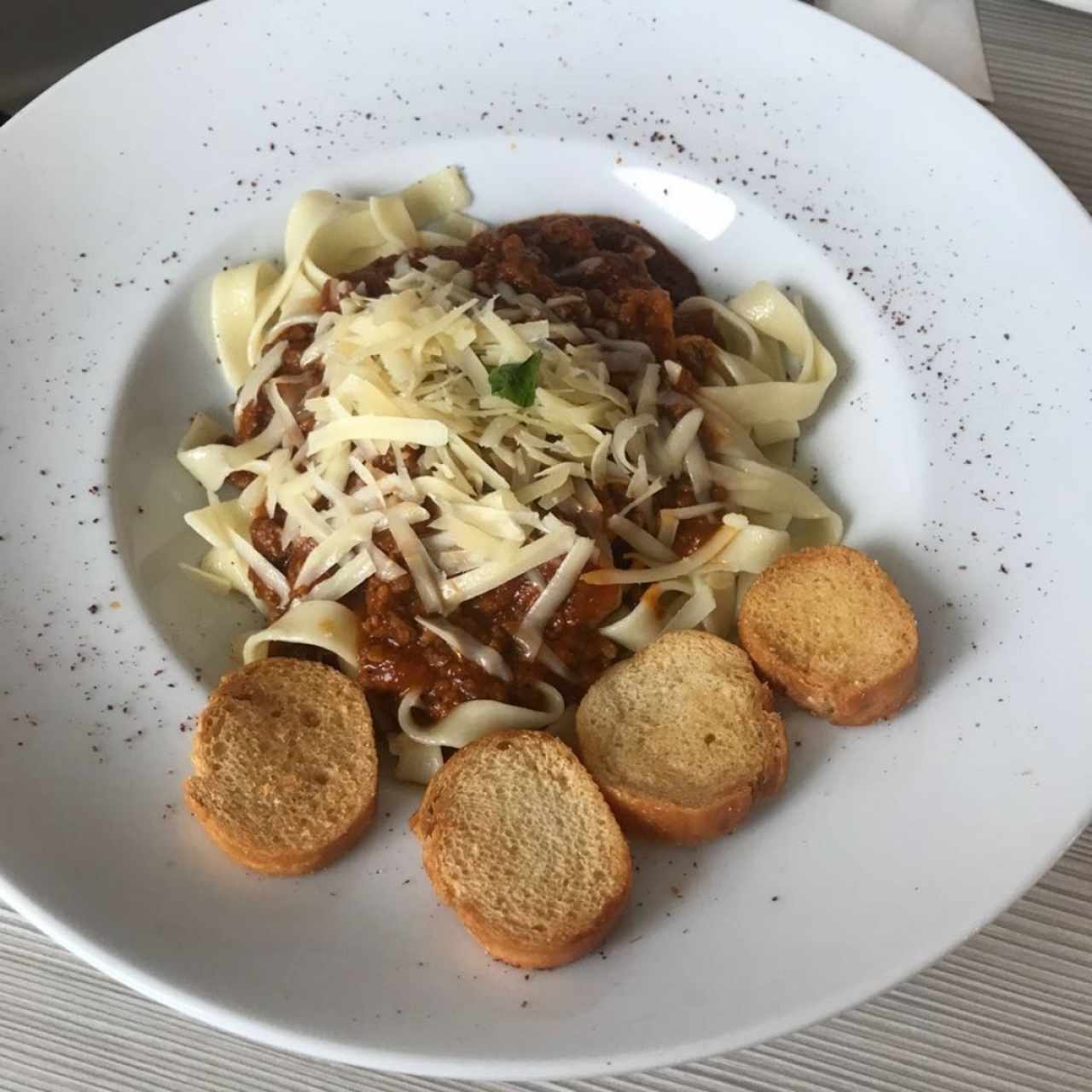 Tagliatelli boloñesa